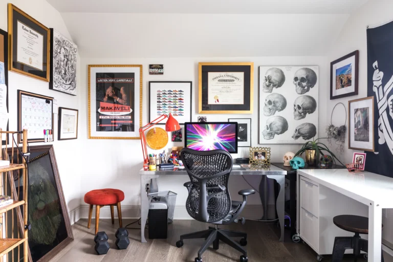 23 Bright Office Ideas to Boost Mood
